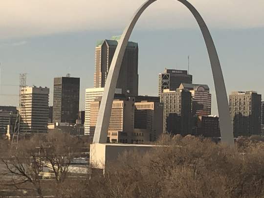 St. Louis Arch Illinois View